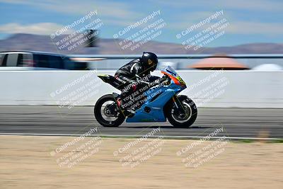 media/Mar-25-2024-Moto Forza (Mon) [[8d4319bd68]]/2-Advanced Group/Session 4 Front Straight Speed Pans/